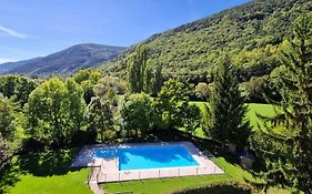 Buenavista Biescas PISCINA l Parking l Trastero